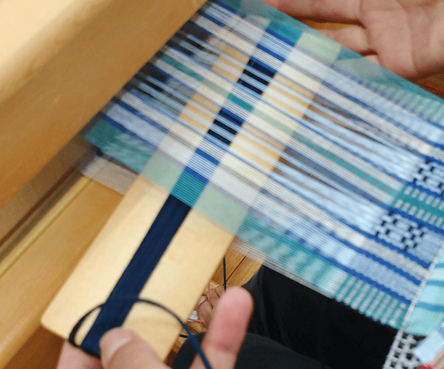 首里織体験プログラム｜ティーガー体験(木綿糸)